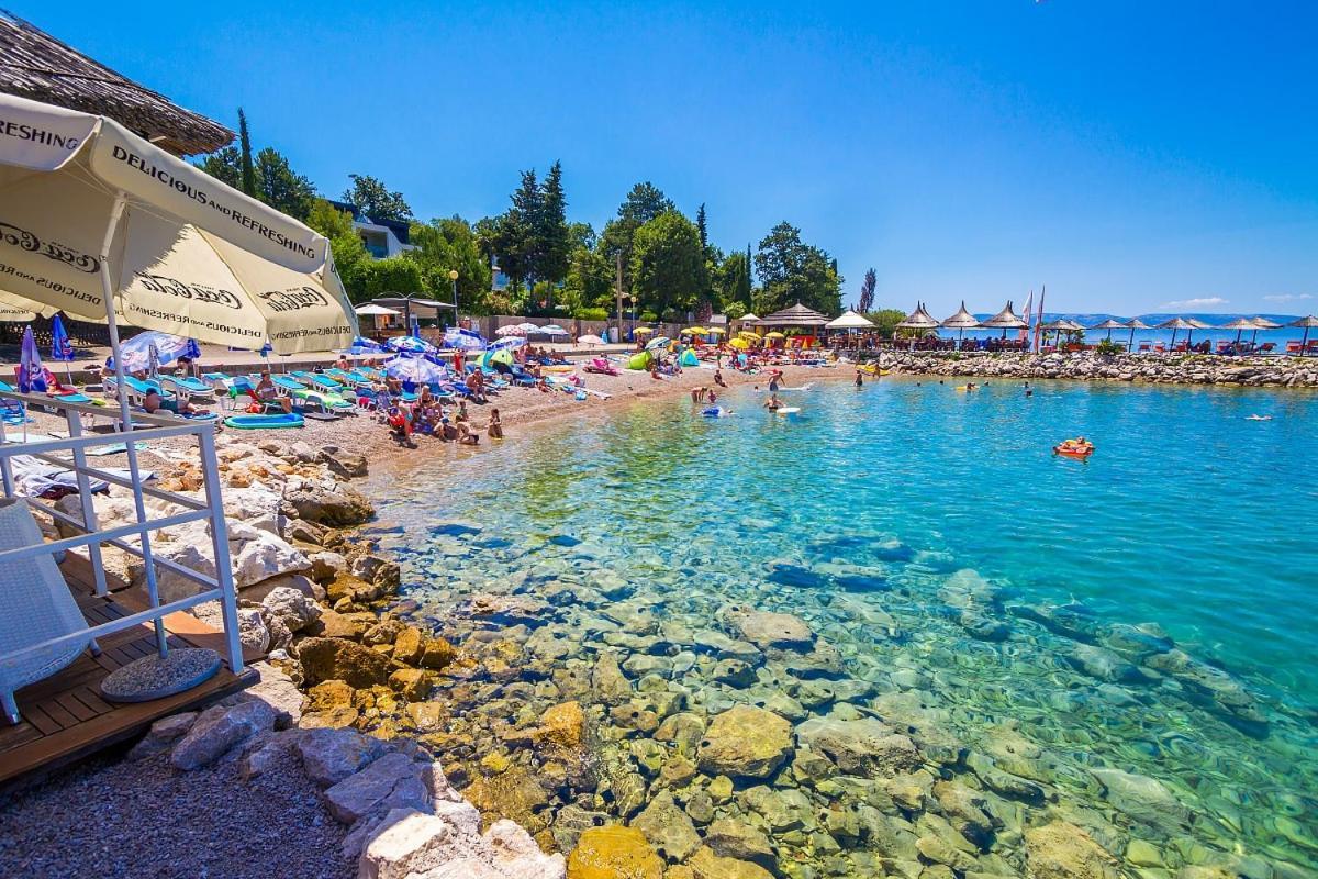 Apartments By The Sea Njivice, Krk - 5295 Exterior foto